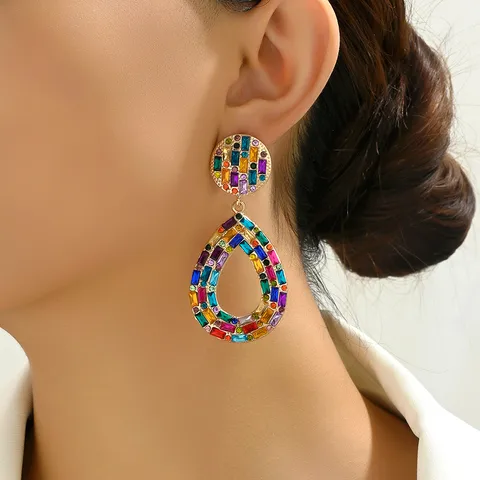 1 Pair Elegant Oval Inlay Zinc Alloy Rhinestones Dangling Earrings