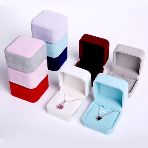 Simple Style Commute Solid Color Cloth Jewelry Boxes