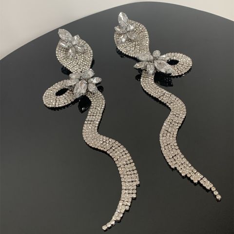 1 Pair Simple Style Classic Style Snake Plating Inlay Alloy Rhinestones Silver Plated Drop Earrings