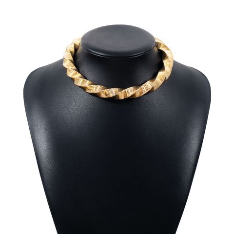 Simple Style Solid Color Alloy Wholesale Choker