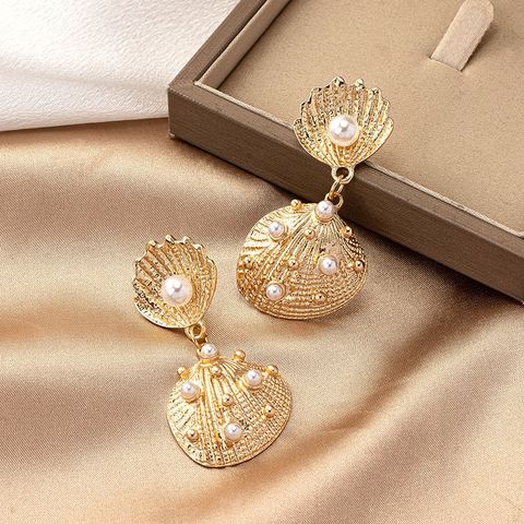 1 Pair Elegant Marine Style Shell Plating Inlay Alloy Artificial Pearls Gold Plated Drop Earrings