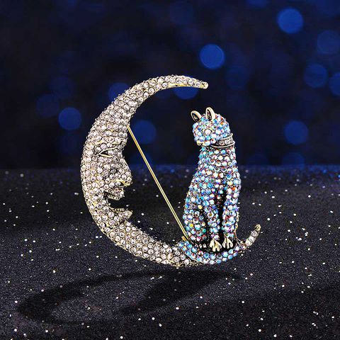 Shiny Moon Cat Alloy Inlay Rhinestones Women's Brooches