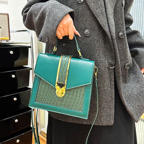 Women's Pu Leather Crocodile Vintage Style Classic Style Square Lock Clasp Shoulder Bag Handbag Square Bag
