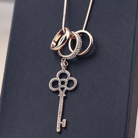 Ig Style Simple Style Key Alloy Copper Inlay Artificial Rhinestones Women's Sweater Chain Long Necklace