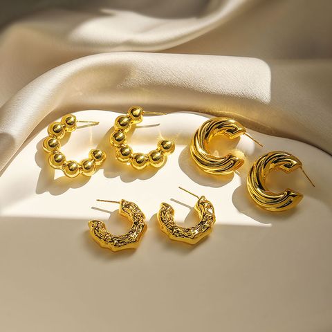 1 Pair Simple Style C Shape Twist Plating Copper 18k Gold Plated Earrings