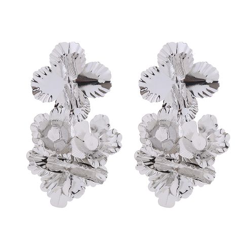 1 Pair Elegant Flower Plating Alloy Alloy Silver Plated Drop Earrings