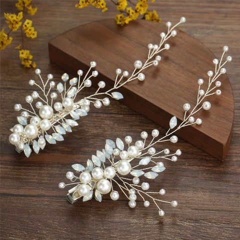Women's Simple Style Solid Color Alloy Inlay Rhinestones Pearl Hair Clip