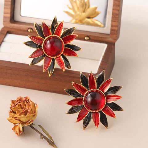 1 Pair Elegant Vintage Style Flower Enamel Plating Copper 18k Middle Ancient Gold Ear Cuffs