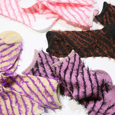 Women's Retro Color Block Cotton Spandex Jacquard Crew Socks A Pair