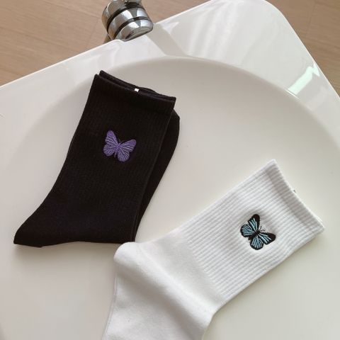 Women's Casual Butterfly Cotton Crew Socks A Pair