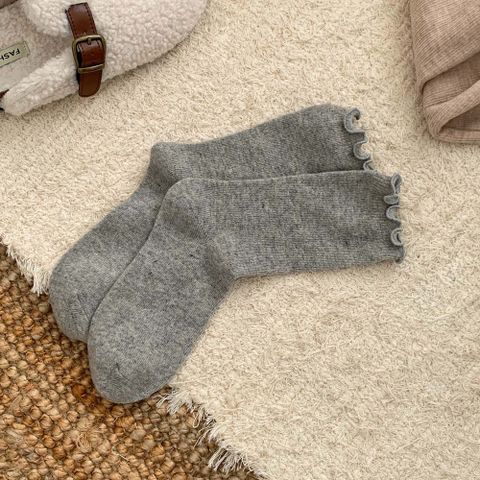 Women's Japanese Style Solid Color Wool Crew Socks A Pair