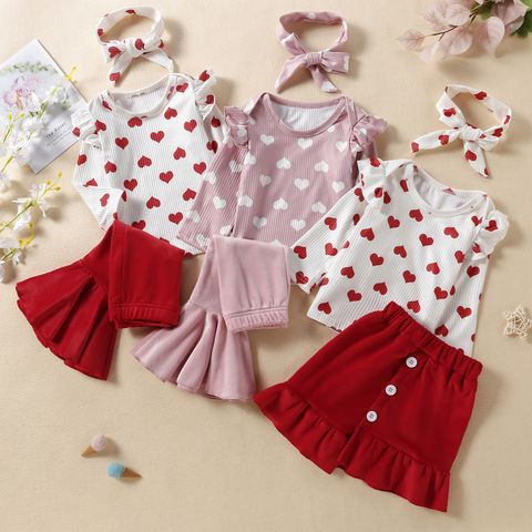 Simple Style Heart Shape Cotton Girls Clothing Sets