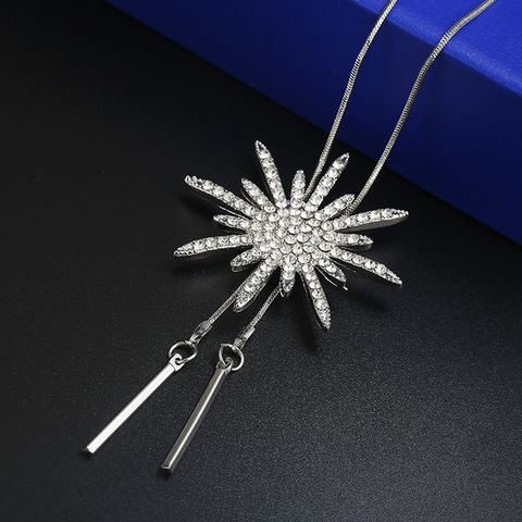 Lady Streetwear Snowflake Alloy Rhinestone Copper Inlay Rhinestones Women's Sweater Chain Long Necklace