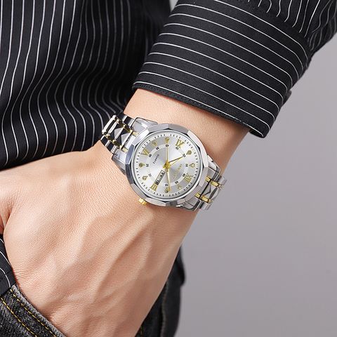 Estilo Clásico Color Sólido Hebilla Plegable Simple Cuarzo Relojes De Mujer