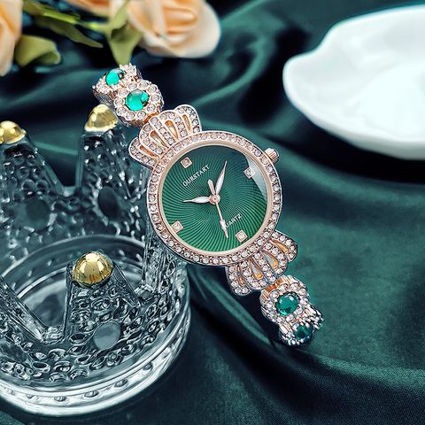 Classic Style Solid Color Jewelry Buckle Quartz Women's Watches