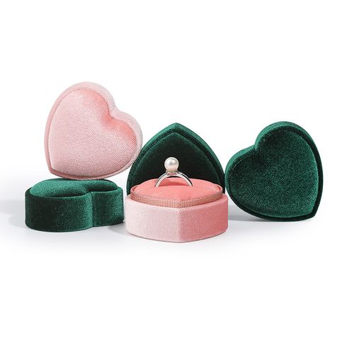 Simple Style Classic Style Heart Shape Flannel Valentine'S Day Jewelry Boxes