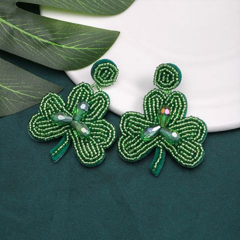 1 Pair Cute Handmade Simple Style Shamrock Letter Beaded Handmade Braid Seed Bead Drop Earrings