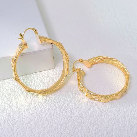 1 Pair Elegant Solid Color Plating Pleated Stainless Steel Gold Plated Earrings