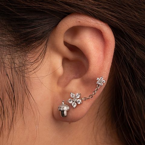 1 Piece Ear Cartilage Rings & Studs Simple Style C Shape Flower Chain 316 Stainless Steel  Copper Flowers Zircon