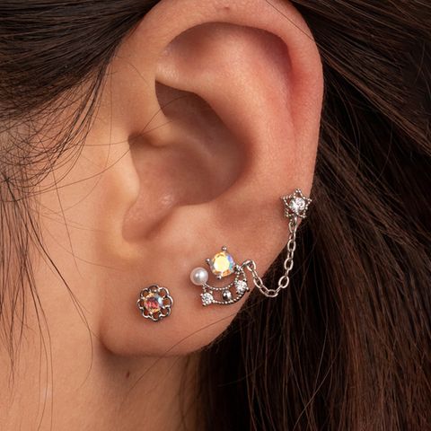 1 Piece Ear Cartilage Rings & Studs Simple Style Moon Heart Shape Flower 316 Stainless Steel  Copper Inlay Zircon