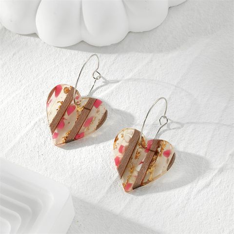 1 Pair Casual Simple Style Heart Shape Printing Wood Drop Earrings