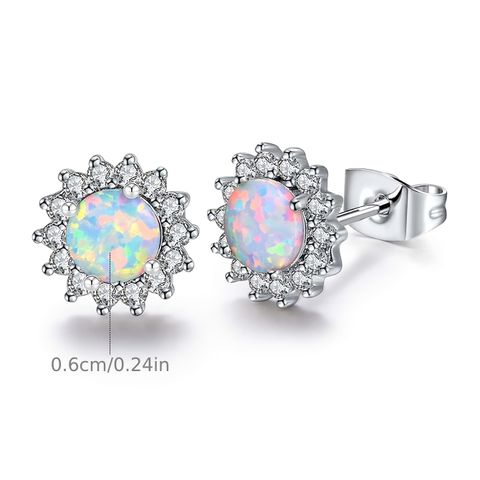 1 Pair Elegant Classic Style Oval Plating Inlay Copper Artificial Gemstones White Gold Plated Ear Studs