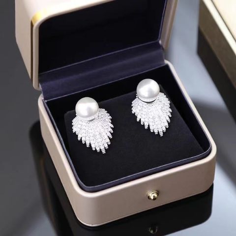 1 Piece Cute Pastoral Pearl Plating Inlay Alloy Artificial Crystal Rhinestones Gold Plated Silver Plated Ear Studs