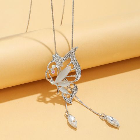 Elegant Butterfly Alloy Copper Plating Inlay Artificial Crystal Artificial Rhinestones Opal Women's Sweater Chain