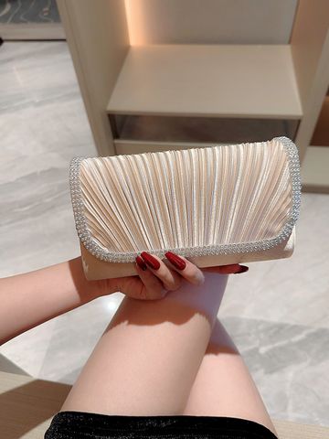 Women's Polyester Solid Color Classic Style Diamonds Square Flip Cover Evening Bag