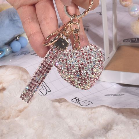 Luxurious Sweet Heart Shape Alloy Valentine's Day Women's Bag Pendant Keychain