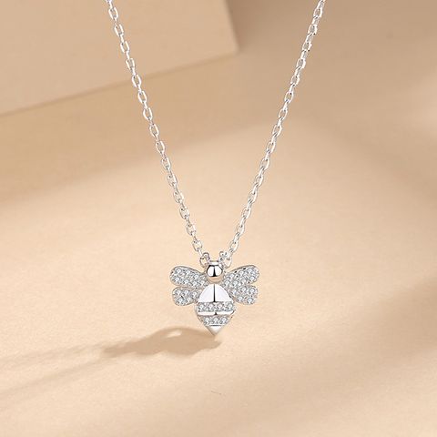 Simple Style Bee Sterling Silver Inlay Zircon Pendant Necklace