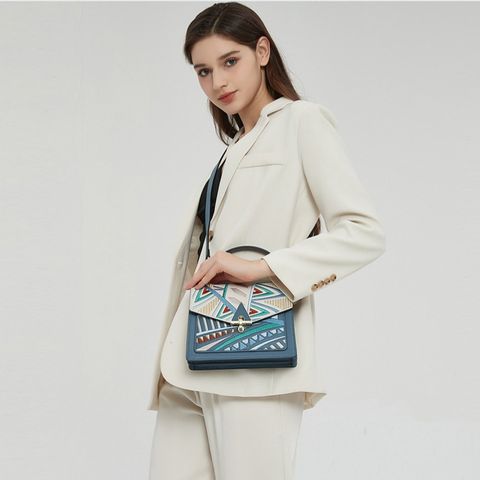 Women's Medium Pu Leather Color Block Streetwear Square Lock Clasp Handbag