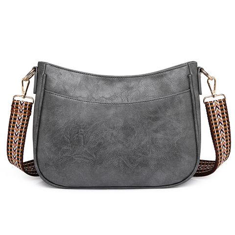 Women's Medium Pu Leather Color Block Basic Classic Style Square Zipper Shoulder Bag