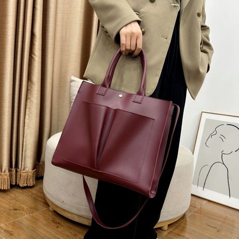 Women's Large Pu Leather Solid Color Vintage Style Classic Style Square Magnetic Buckle Handbag