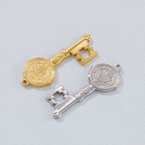 1 Piece Stainless Steel 18K Gold Plated Key Pendant