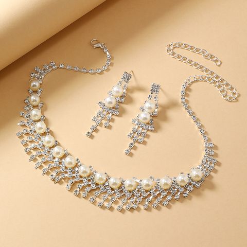 Luxurious Bridal Tassel Alloy Plating Inlay Rhinestones Pearl Silver Plated Women's Earrings Necklace