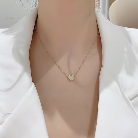 Simple Style Heart Shape Alloy Plating White Gold Plated Gold Plated Women's Pendant Necklace