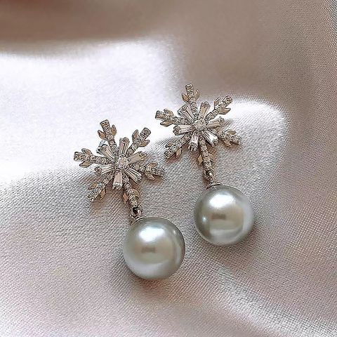 1 Pair Ig Style Vintage Style Snowflake Plating Inlay Alloy Rhinestones Pearl Silver Plated Drop Earrings