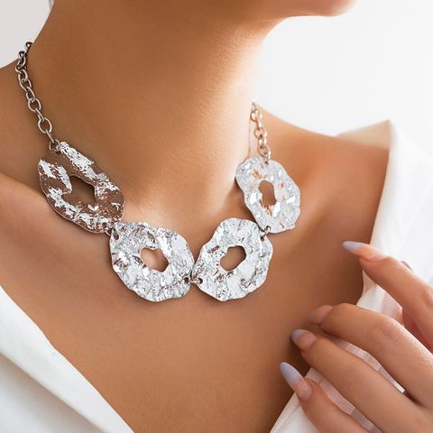 Wholesale Jewelry Simple Style Classic Style Irregular Round Iron Irregular Three-dimensional Necklace