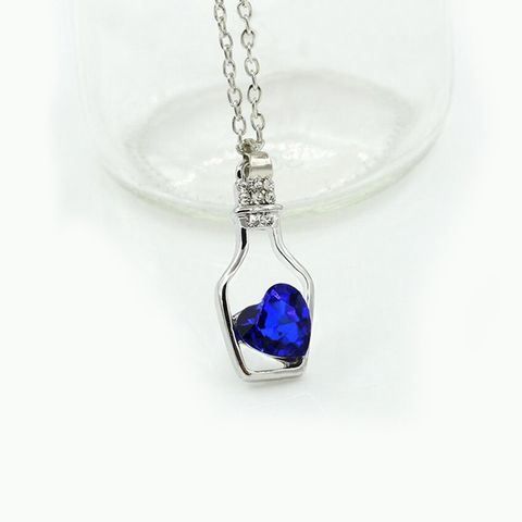 1 Piece Simple Style Heart Shape Alloy Plating Rhinestones Women's Pendant Necklace
