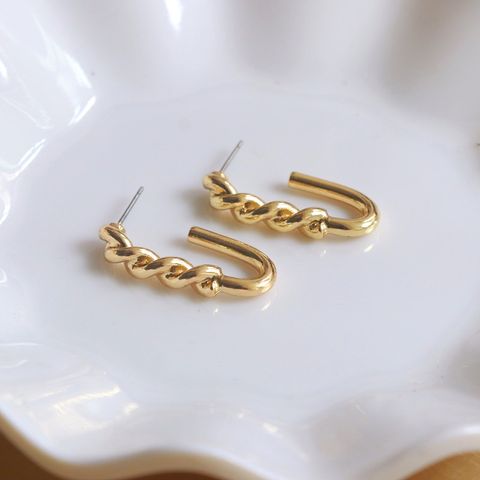 1 Pair Simple Style Solid Color Alloy Plating Gold Plated Women's Earrings