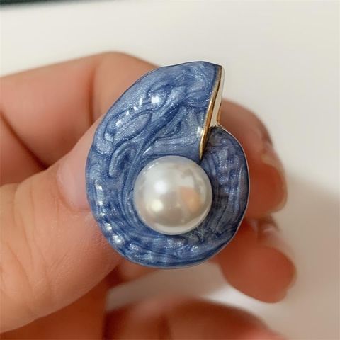 Fashion Snails Alloy Inlay Pearl Women's Brooches