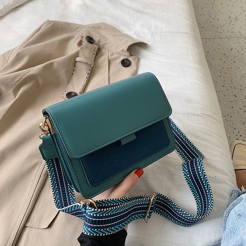 Frau Mittel Pu-leder Einfarbig Vintage-stil Quadrat Magnetschnalle Schultertasche Umhängetasche Quadratische Tasche