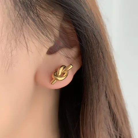 1 Par Moda Nudo Acero Titanio Enchapado Pendientes