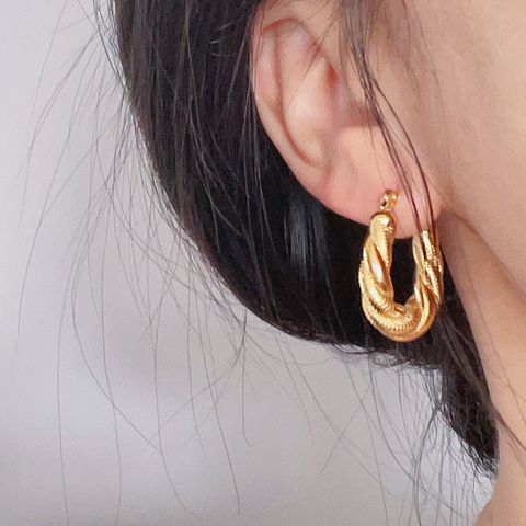 1 Pair Fashion Twist Plating Titanium Steel 18k Gold Plated Earrings