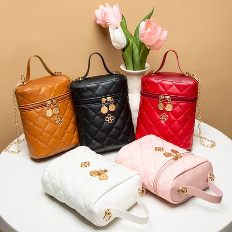 Women's All Seasons Pu Leather Solid Color Vintage Style Bucket Zipper Bucket Bag