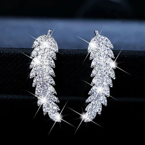 1 Pair Fashion Leaf Alloy Inlaid Zircon Women's Earrings