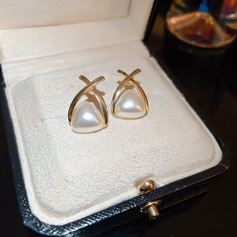 1 Pair Simple Style Heart Shape Inlay Copper Rhinestones Pearl Earrings