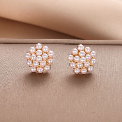 1 Pair Sweet Geometric Inlay Alloy Artificial Pearls Ear Studs