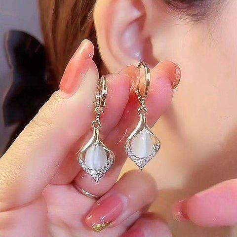 1 Pair Fashion Geometric Metal Inlay Rhinestones Opal Women's Drop Earrings